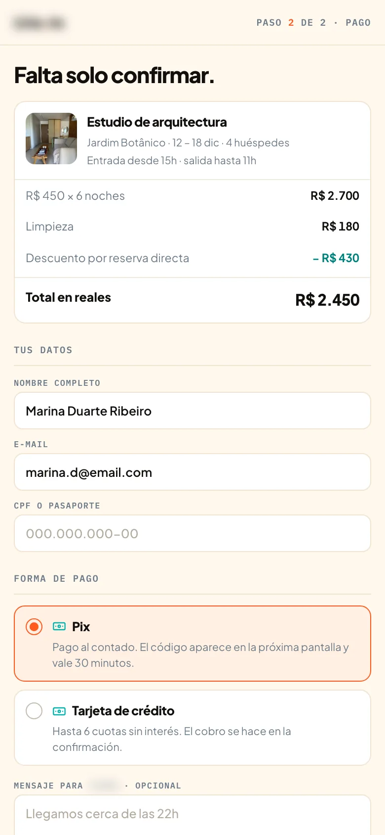 Pago — Una coanfitriona de Airbnb con veinte departamentos en Río de Janeiro